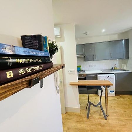 Lovely 2 Bedroom Serviced Apartment In Лондон Экстерьер фото