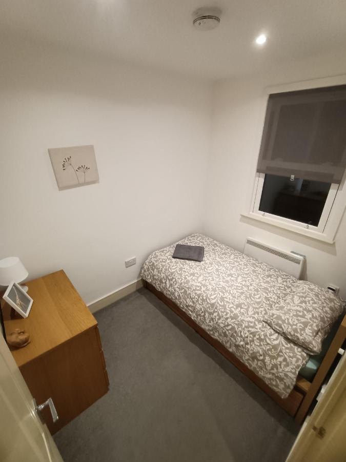 Lovely 2 Bedroom Serviced Apartment In Лондон Экстерьер фото